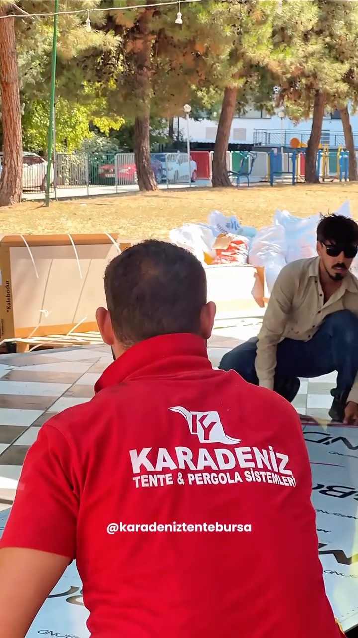 Açık alanlarınızı dört mevsim kullanılabilir hale getirin. 🌿
Star Cafe için uyguladığımız pergola sistemiyle estetik, konfor ve işlevselliği bir araya getirdik.
Siz hayal edin, biz mekânınıza uyarlayalım.📞 0530 702 5316